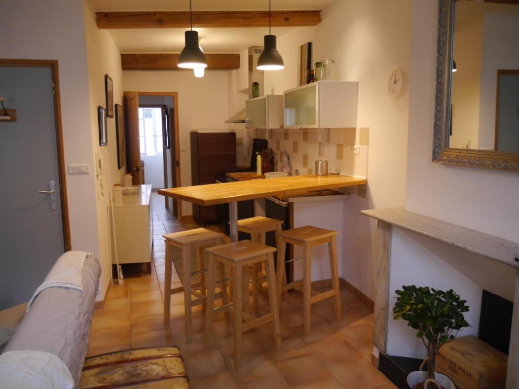Centre Ville, Confortable Appartement 60M2 Авиньон Екстериор снимка